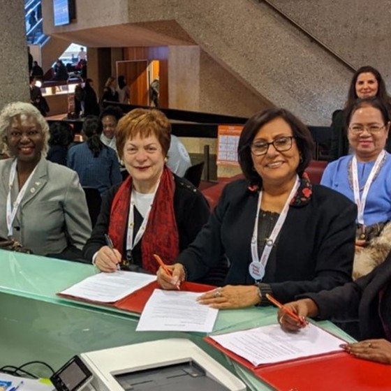 Resolution group photo