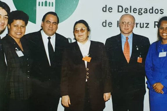 Ibraimova Raisa Belekovna with people around her