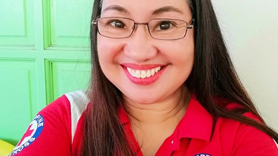 Maria Josefina Mamuyac smiling at the camera