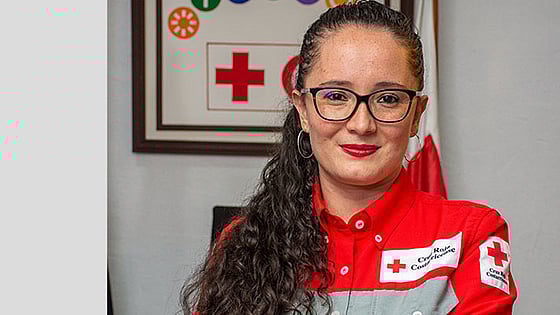 Dyanne Marenco González smiling at the camera