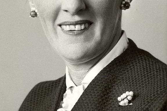 Noreen Minogue, Australian Red Cross